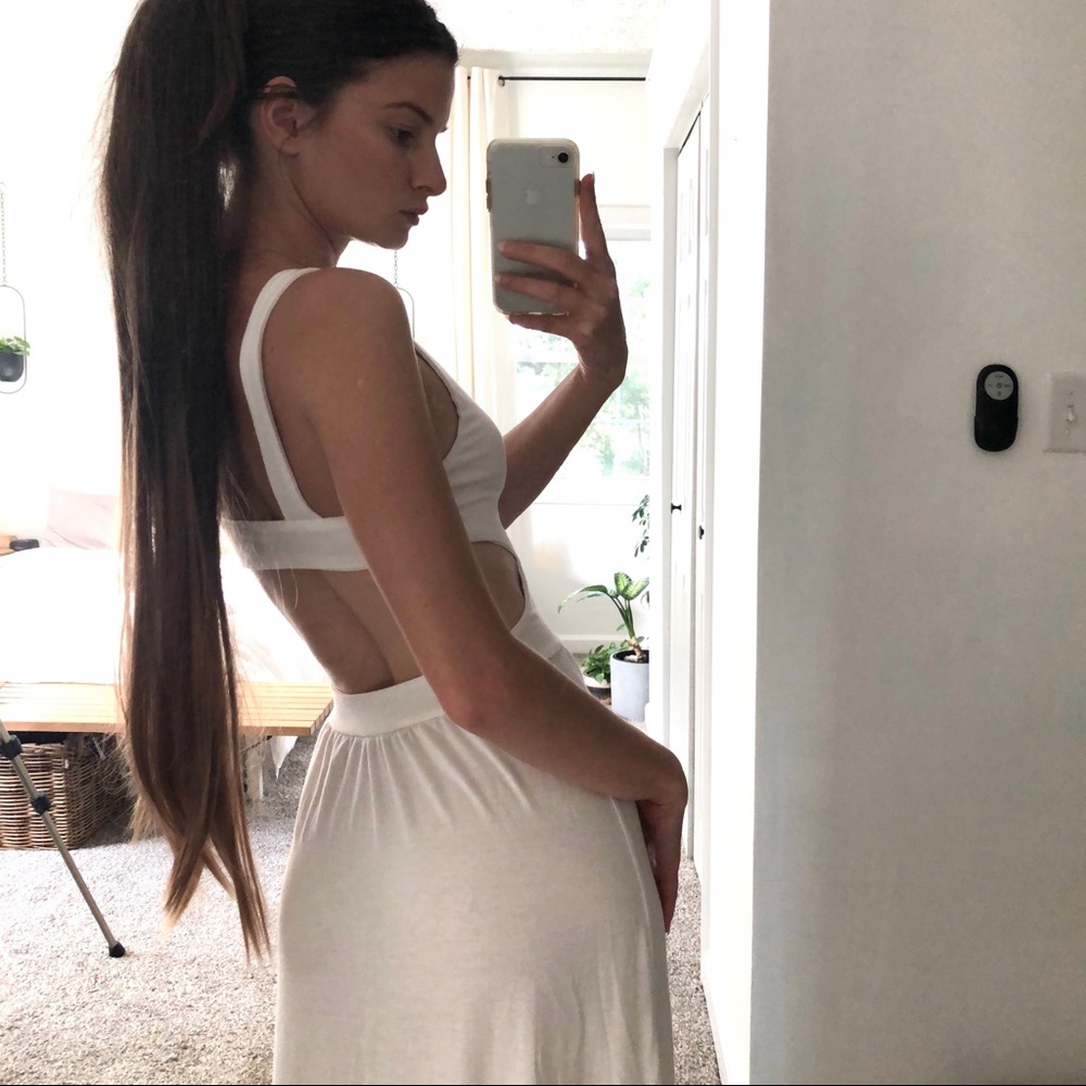Cut Out Maxi - Picture 5 of 5